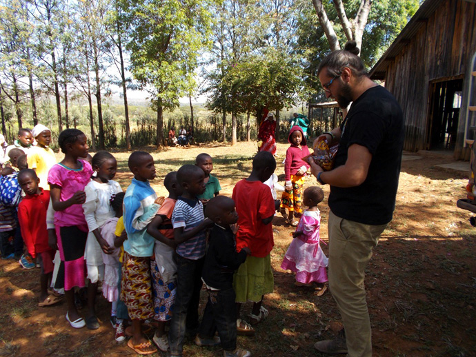 Misija u Africi, Kenija, Subukija, misionar fra Miro Babić, sirotište Mali dom